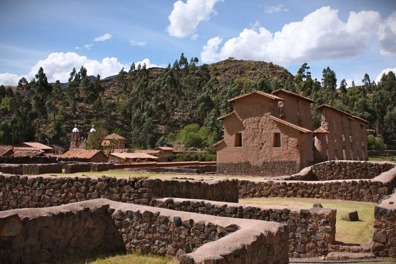 Discover Raqchi - Image 7