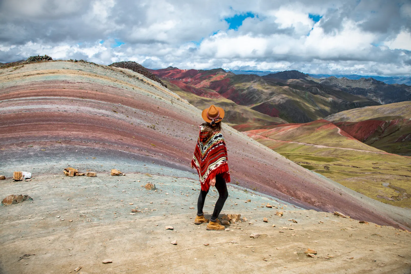 Explore Palcoyo